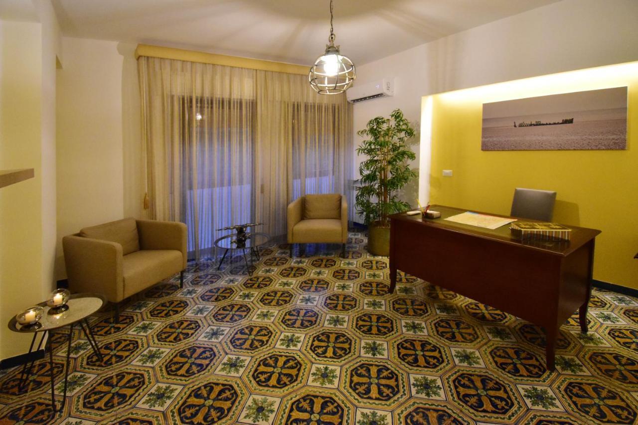 Le Stanze Del Grillo Bed & Breakfast Palermo Bagian luar foto