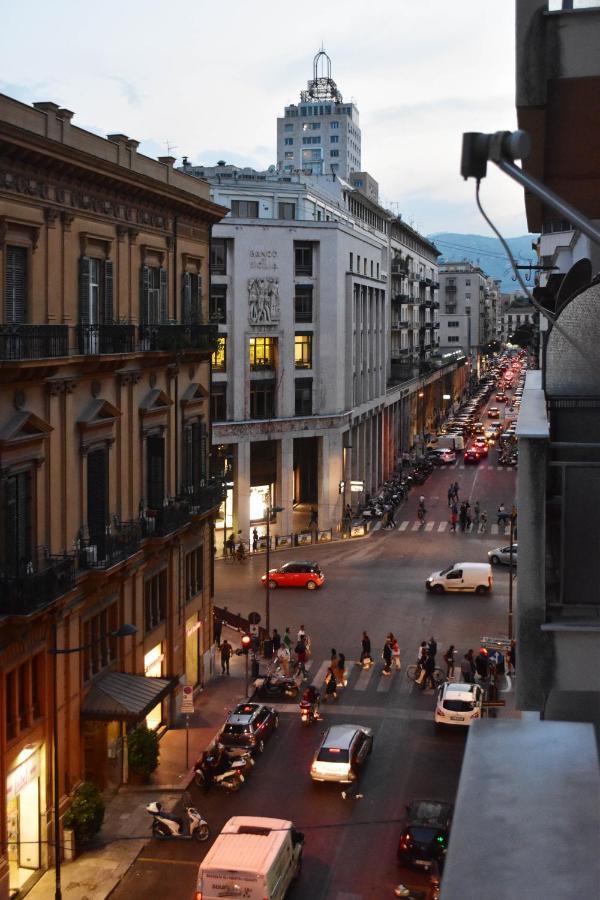 Le Stanze Del Grillo Bed & Breakfast Palermo Bagian luar foto